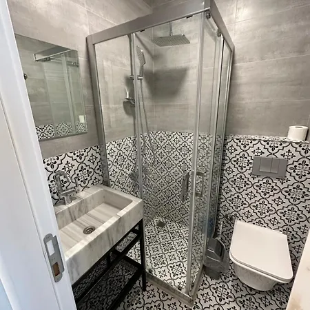 Yellowhouse 2 Apart Otel İstanbul